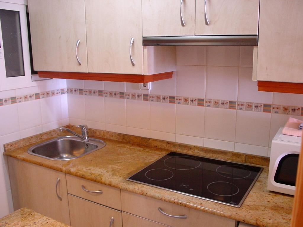 Las Carabelas Apartments Бенидорм Экстерьер фото